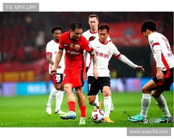 破荒！英博客场 2-2 申花，赛季首取 Big4 积分